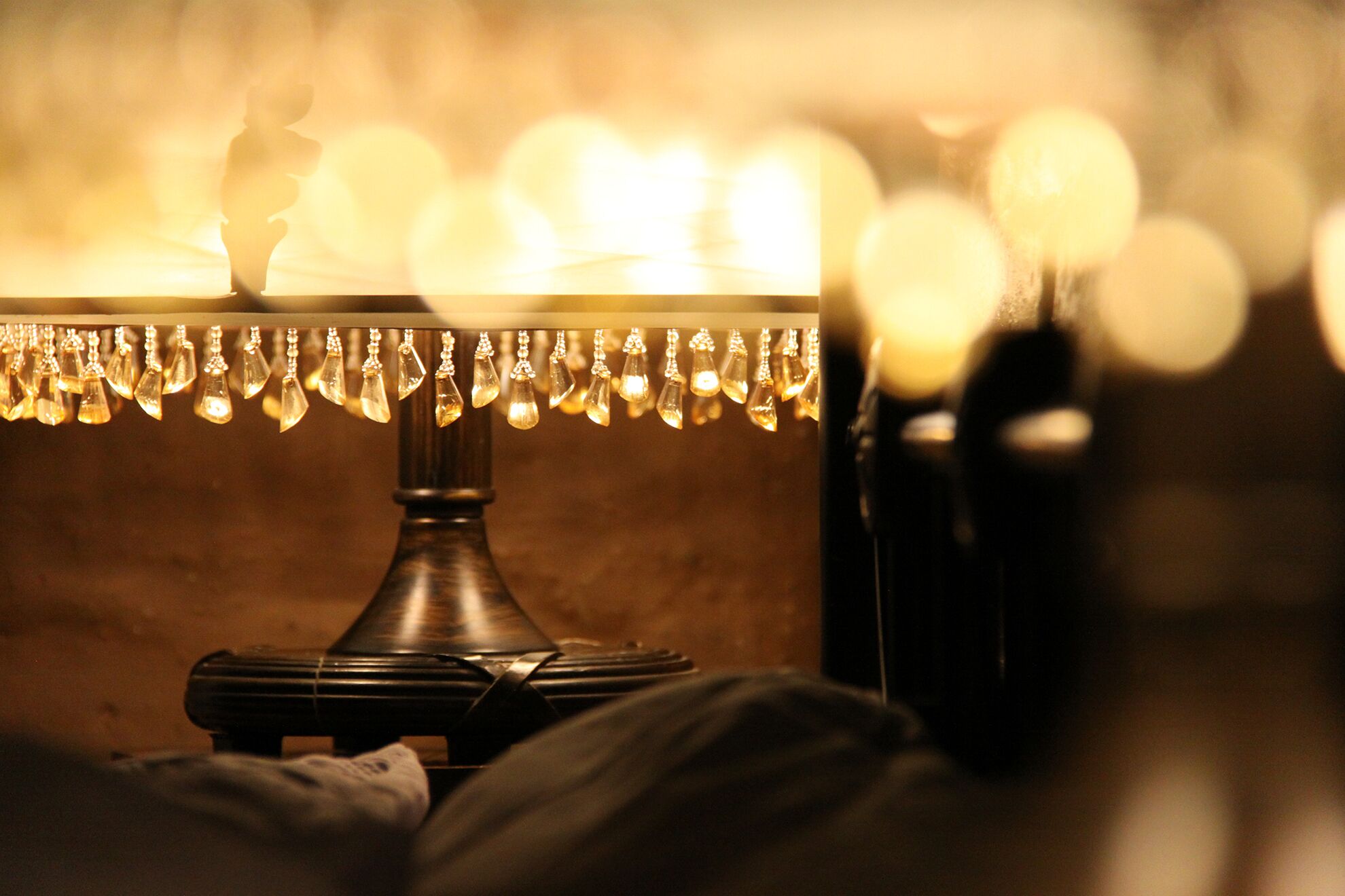 Secluded artistic earthen home offering spa luxury — image 28