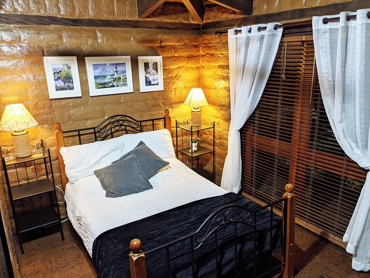 7 bedrooms, in-room safe, iron/ironing board, travel crib