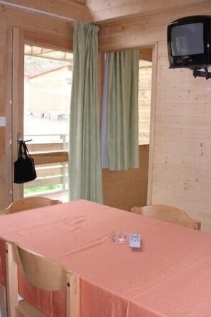 Dining - CHALET ROMBACH LE FRANC (Haut-Rhin)