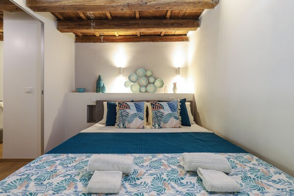 1 bedroom, in-room safe, iron/ironing board, travel cot - Casera loft Navigli - walking distance DUOMO and BOCCONI (Milano)