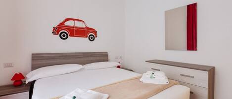 1 bedroom, iron/ironing board, WiFi