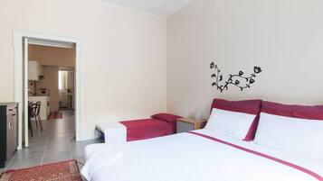 1 camera, ferro/asse da stiro, Wi-Fi, lenzuola