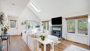 智能電視、音響