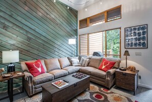 Flat-screen TV, fireplace - Cedars First Chair Townhome: On The Slopes (Breckenridge)