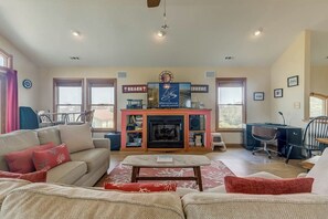 TV, DVD player, table football, stereo
