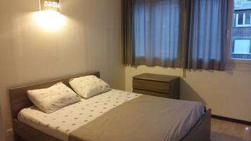 1 bedroom, soundproofing, iron/ironing board, free WiFi