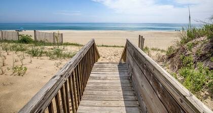 The Carriage House II (Lower) | 95 ft from the beach | Dog Friendly, Hot Tub | Nags Head