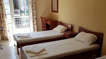 Standard Triple Room | Free WiFi, bed sheets