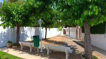 Enceinte de lâhĂ©bergement