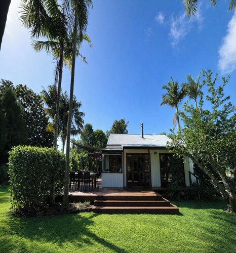 Matapouri Hideaway - Matapouri Holiday Home