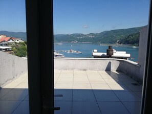 Deluxe Triple Room, Terrace | Terrace/patio - Karadeniz Pansiyon (Amasra)
