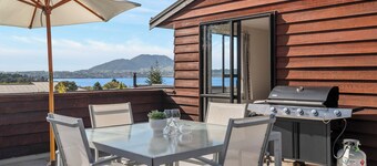 Acacia Views - Acacia Bay Holiday Home