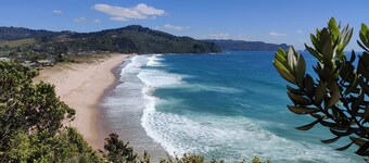 Paku Escape - Tairua Bach