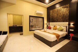 Exclusive Room | Soundproofing, free WiFi, bed sheets - Hotel Grand Bhagwat (Udaipur)