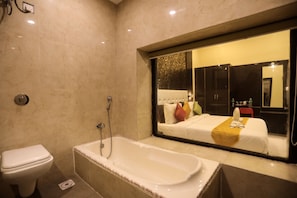 Chambres insonorisées, Wi-Fi gratuit, draps fournis