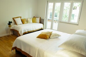 2 bedrooms, iron/ironing board, travel crib, free WiFi