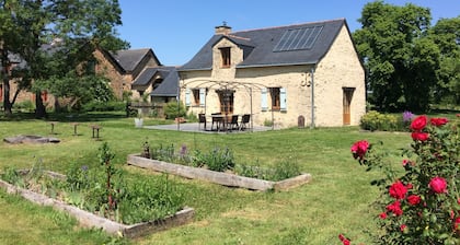 Country house close to Vioreau Lake