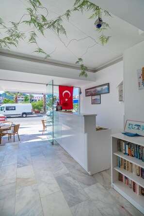 Reception - Sezin Apart (Marmaris)