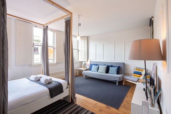 1 bedroom, WiFi, bed sheets