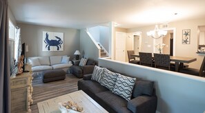 Klassiek huis, 3 slaapkamers, terras | Woonruimte | Flatscreentelevisie