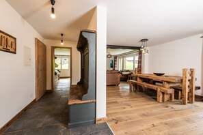 Interior - Matterhorn Panorama Apartment - 360 degree views of the Matterhorn & surrounds (Zermatt)