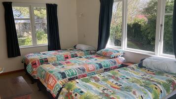 2 bedrooms, bed sheets