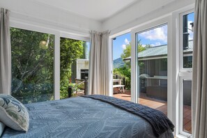 4 chambres, fer et planche à repasser, Wi-Fi, literie fournie