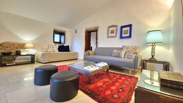 Villa, Valley View (Amendoeira) | Living area