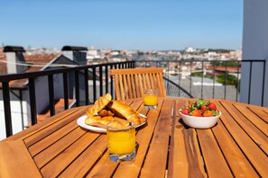 Apartment, 2 Schlafzimmer, Balkon, Flussblick | Balkon