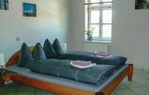 2 bedrooms, travel crib, free WiFi, bed sheets - Nice apartment in Wernigerode with WiFi (Wernigerode)
