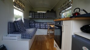 1 bedroom, down duvets, bed sheets - Shepherd's Hut @ Westcote (Hawick)
