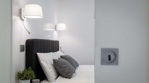 2 bedrooms, iron/ironing board, free WiFi, bed sheets - Rental In Rome Piazza Venezia View Luxury Apartments (Rome)