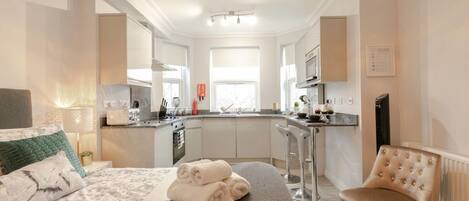 Apartment | 1 bilik tidur, seterika/papan seterika, Wi-fi percuma, cadar katil