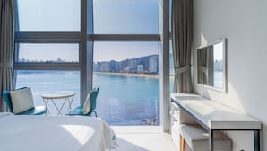 Tomannsrom, sjøutsikt