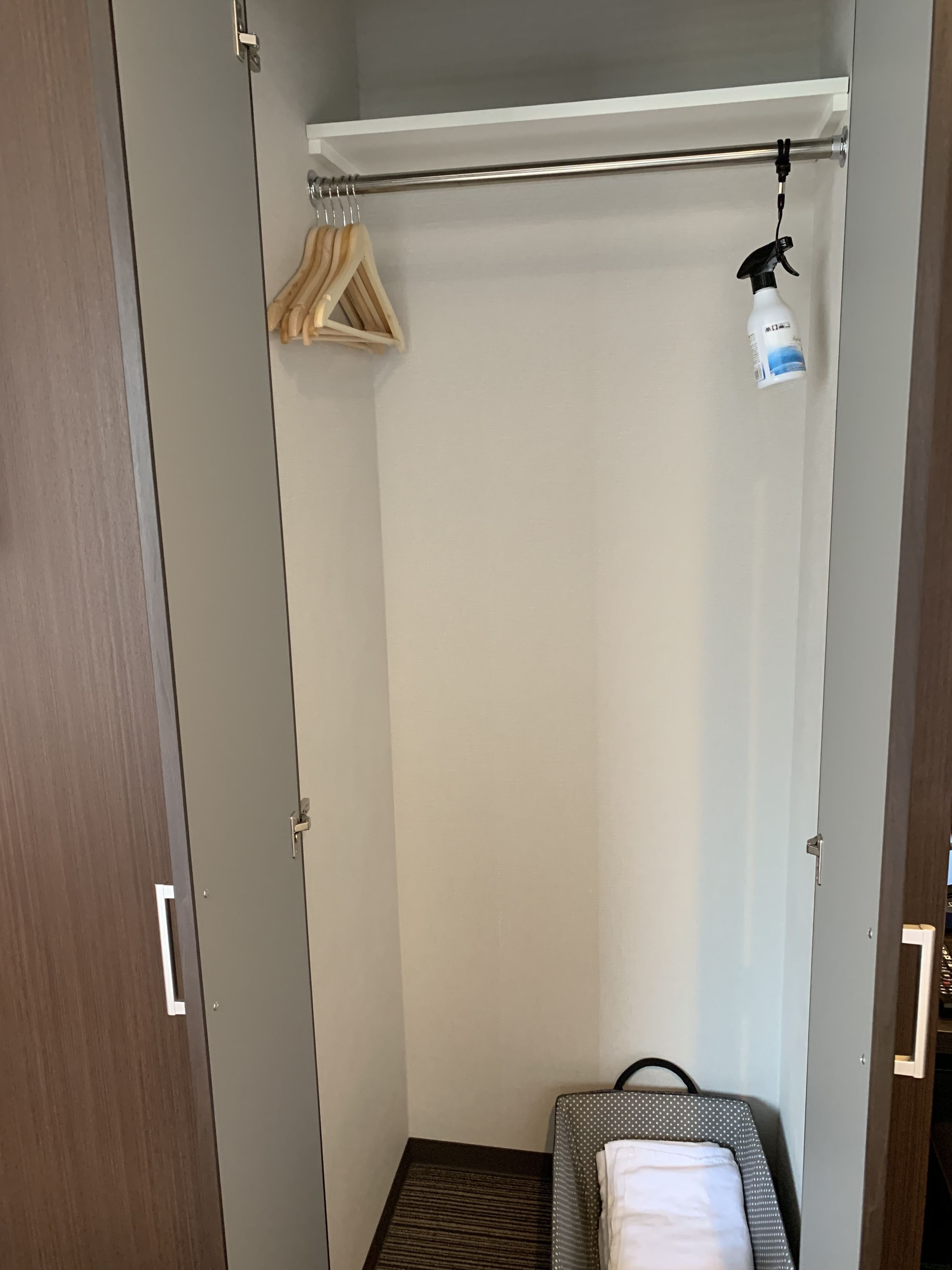 1 bedroom, premium bedding, down duvets, in-room safe