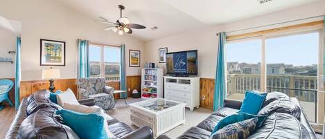 Fernseher, Tischfußball