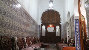 ملاءات من القطن المصري وأغطية فراش متميزة ومكواة/لوح كي وواي فاي مجانًا