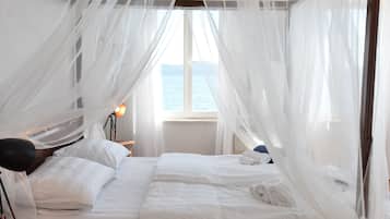Comfort Apartment, Sea View | Premium bedding, in-room safe, individually decorated