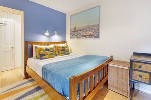 2 chambres, fer et planche à repasser, lit parapluie, Wi-Fi gratuit