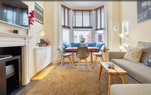 Smart TV, fireplace, DVD player