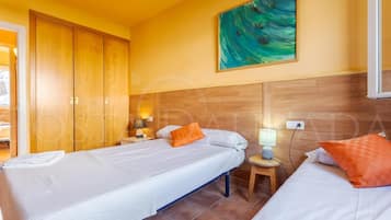 2 chambres, draps fournis