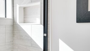 Interior - Centrally Located and Newly Renovated East Hampton Home with Private Heated Pool (East Hampton)