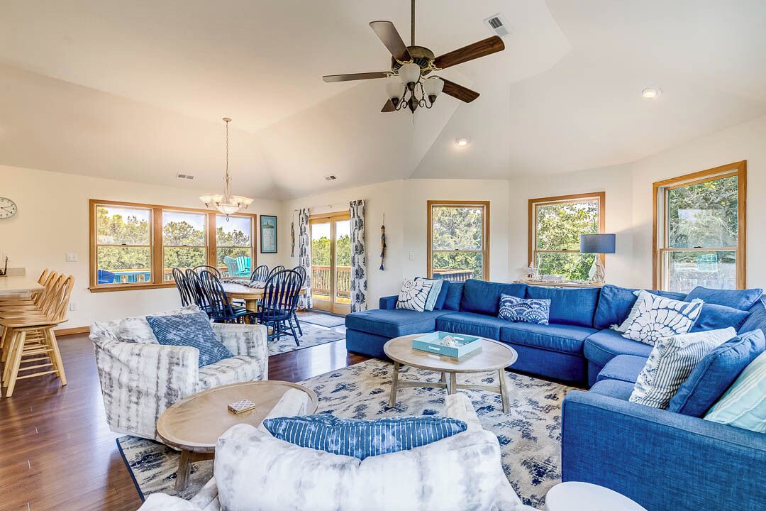 LED TV, DVD player, stereo