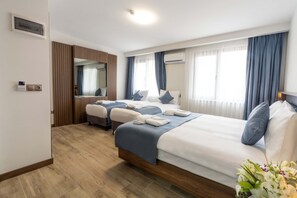 Familien-Vierbettzimmer