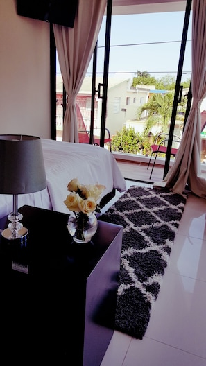 Deluxe-Zimmer, Blick auf den Innenhof | Balkon