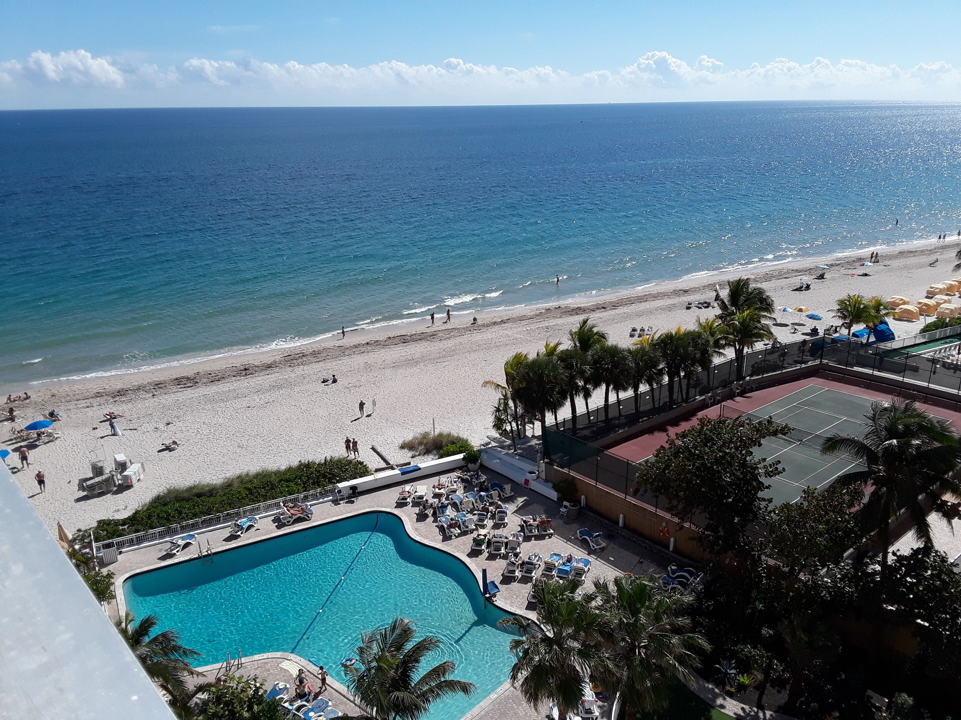 Private beach, sun loungers, beach umbrellas, beach towels
