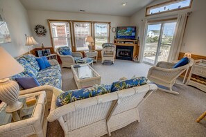 TV, fireplace, DVD player, stereo