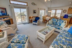 TV, fireplace, DVD player, stereo