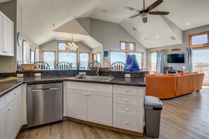 Interior - Krosnest | Oceanfront | Private Pool, Hot Tub | Nags Head (Nags Head)