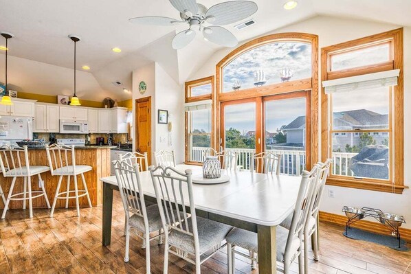 Dining - A Pirate's Paradise | 1499 ft from the beach | Dog Friendly, Private Pool, Hot Tub | Corolla (Corolla)